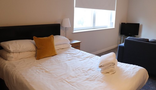 Studio Apartment