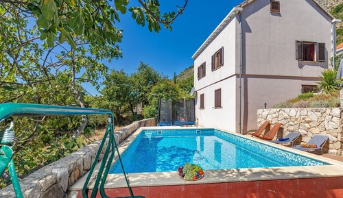Apartamento (Two Bedroom Apartment with Swimming P)