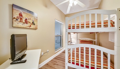 Apartamento, 3 habitaciones, balcón, vistas al mar (1911 + Bunk Room)