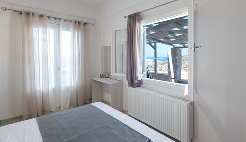 Villa, 2 habitaciones, piscina privada, vistas a la ciudad