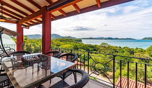 Apartamento, 3 habitaciones, vistas al mar