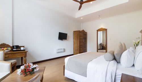 Deluxe Single Room