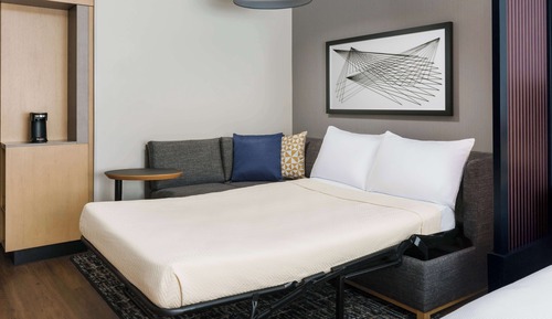 Habitación, 1 cama de matrimonio grande con sofá cama, vistas al río