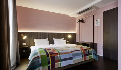 Habitación Confort, 1 cama de matrimonio grande (Comfort View Kingsize Room)