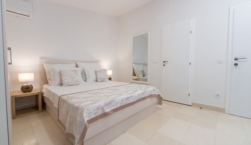 Estudio Club, vistas al mar