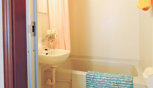 Habitación triple, no fumadores, baño privado