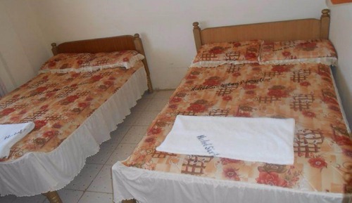 Habitación con 2 camas individuales