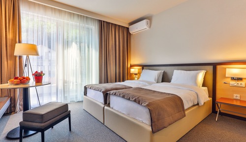 Habitación económica con 1 cama doble o 2 individuales