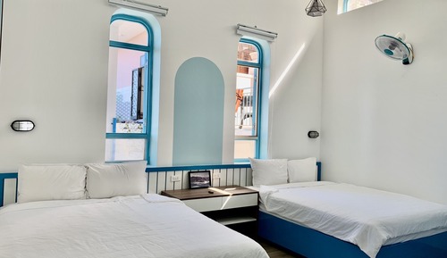 Habitación triple familiar, varias camas