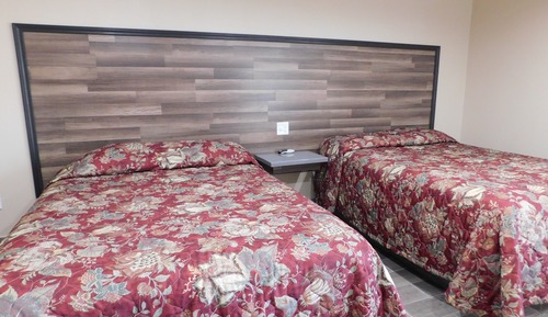 2 Queen Bed Non Smoking