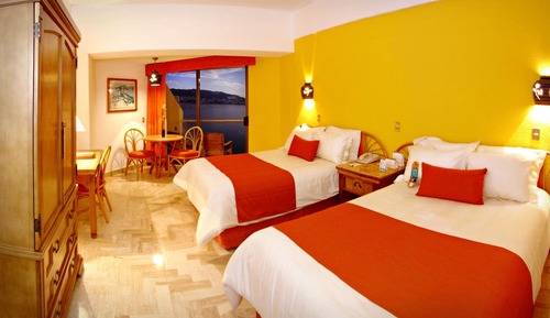 Habitación estándar doble, 2 camas de matrimonio, vistas al mar