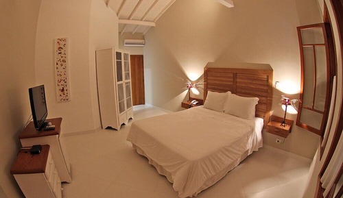 Habitación doble superior (Bebek II)
