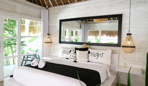 Habitación doble, vistas a la piscina (WOW Palm!)
