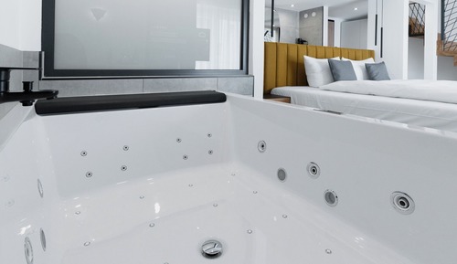 Suite junior, bañera de hidromasaje