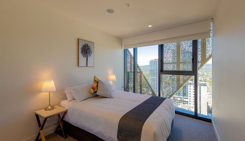 Apartamento, 3 habitaciones, 2 baños