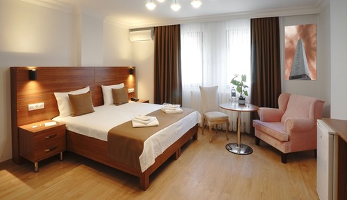 Habitación Deluxe con 1 cama doble o 2 individuales