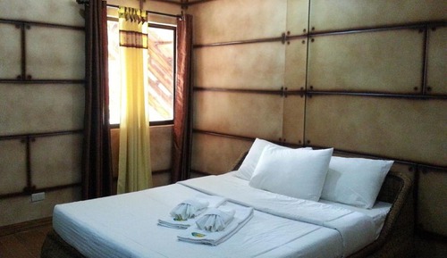 Habitación clásica (Dalisay)