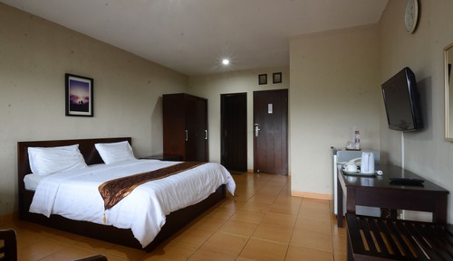 Habitación superior, vistas a la montaña