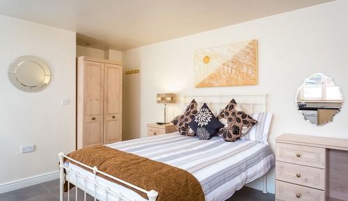 Estudio superior, 1 cama doble, no fumadores