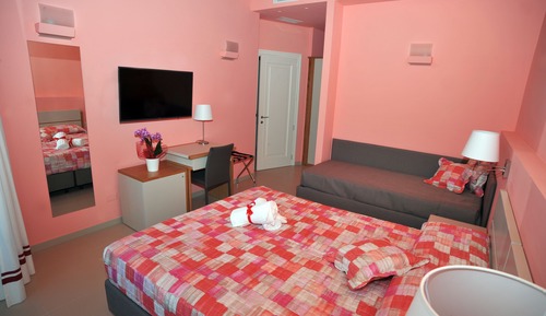 Habitación triple Deluxe