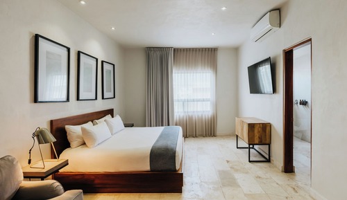 King Room