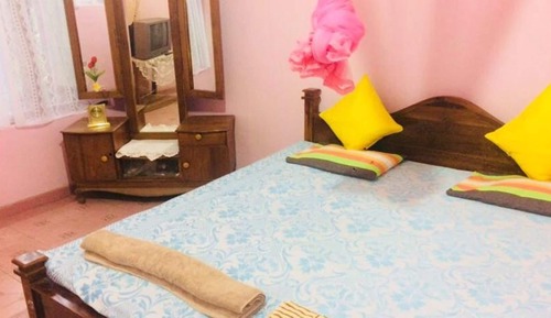 Casa básica, 1 cama doble, fumadores