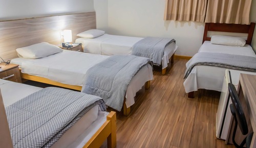 Habitación cuádruple, varias camas, no fumadores