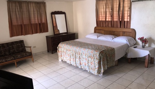 Suite Signature, 1 cama de matrimonio grande, terraza, vistas a la piscina