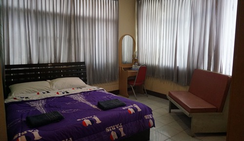 Standard Double Room with Air-Conditioner