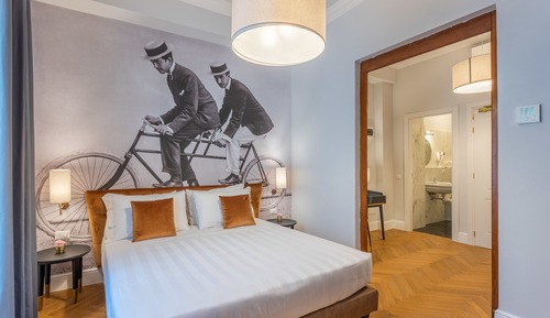 Suite junior, terraza (Alinari)