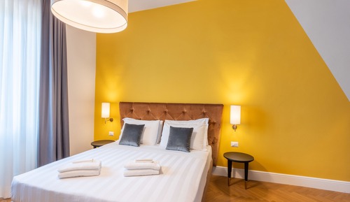 Habitación superior con 1 cama doble o 2 individuales