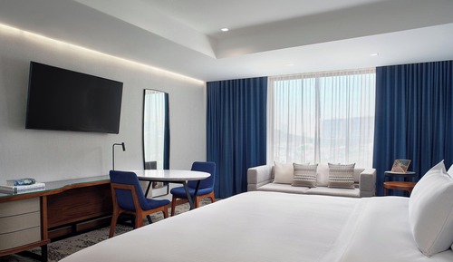 Habitación Deluxe, 1 cama de matrimonio grande, vistas a la montaña