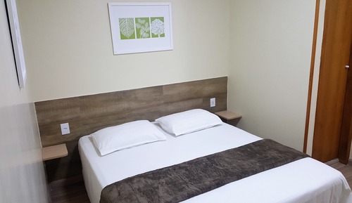 Habitación estándar con 1 cama doble o 2 individuales