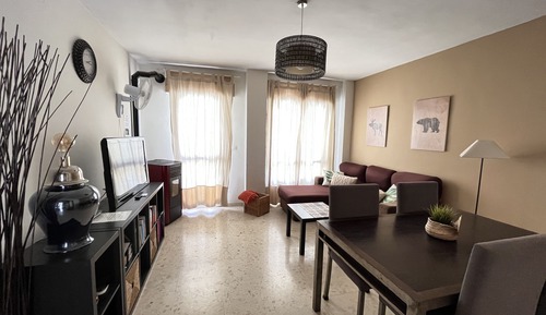 Habitación individual básica, baño compartido (B)