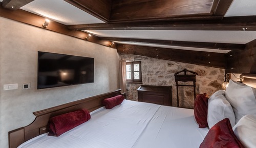 Habitación superior, varias camas, no fumadores, vistas a la montaña