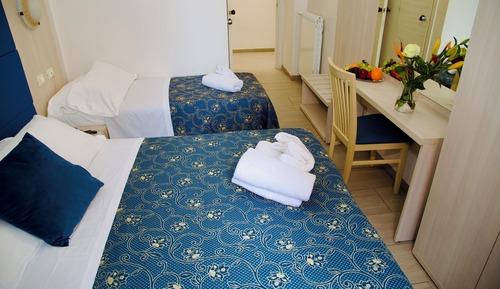 Habitación triple Confort