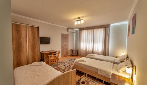 Habitación triple básica