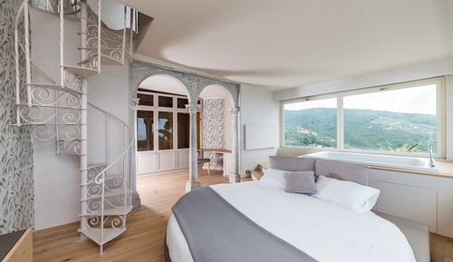 Suite romántica, bañera de hidromasaje, vistas al mar