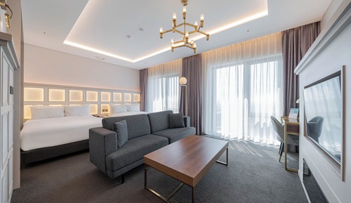 Junior Suite Family Twin (Pool included for 4 people)