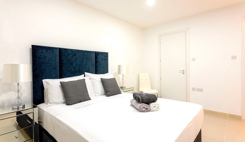 Apartamento City (4068. Olivier)