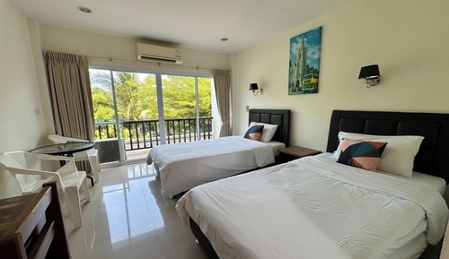 Habitación con 2 camas individuales