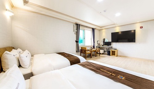 Suite (Bed type)