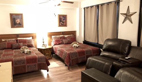 Habitación doble, 2 camas dobles, no fumadores