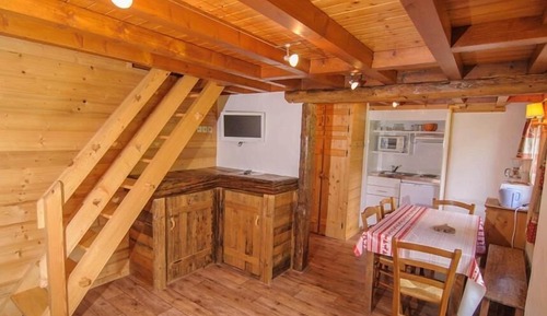 Estudio (mezzanine, 6 pers)