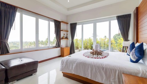 Deluxe Pool Villa with Sea View 