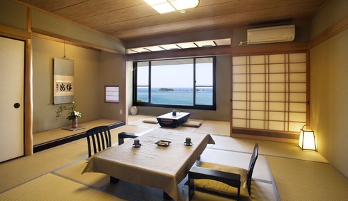 Habitación tradicional (Superior Japanese Style, TOBISHIMAKAN)