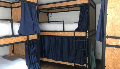 Dormitorio compartido Confort, 1 habitación, baño privado