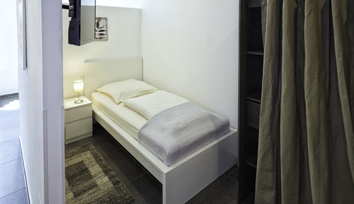 Apartamento (UG)