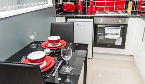 Estudio, baño privado