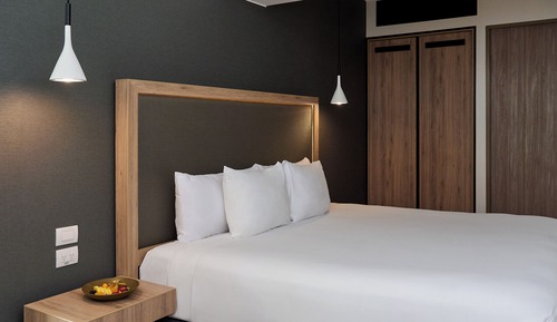 Adapted Room (2+1)